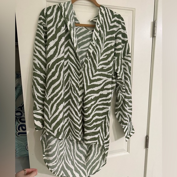 Kittenish Green & White Animal Print Tie Dress - Picture 3 of 3